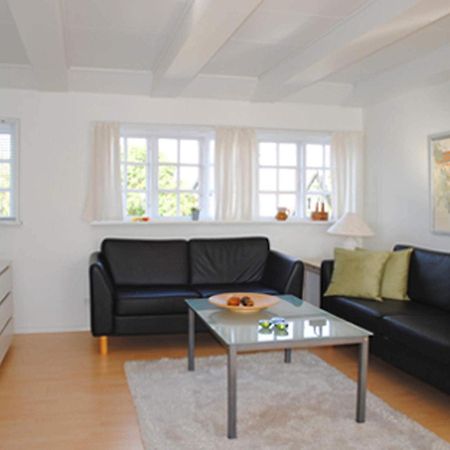 4 Person Holiday Home In Svaneke Exterior foto